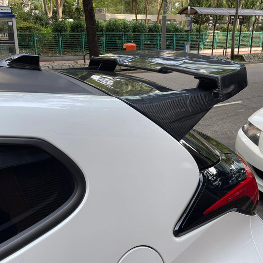 TOYOTA GR YARIS GXPA16 EPA-V Type Rear Spoiler