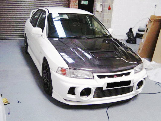 Mitsubishi Evolution 4 OEM Hood