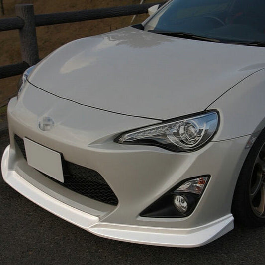 TOYOTA FT86 VRSA1 Style front lip (For pre-facelift only)