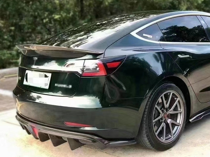 Tesla Model 3 Type CM fender rear diffuser with fog light