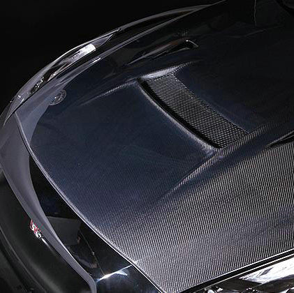 Nissan R35 GTR VRS Style Style Hood (with water tray)
