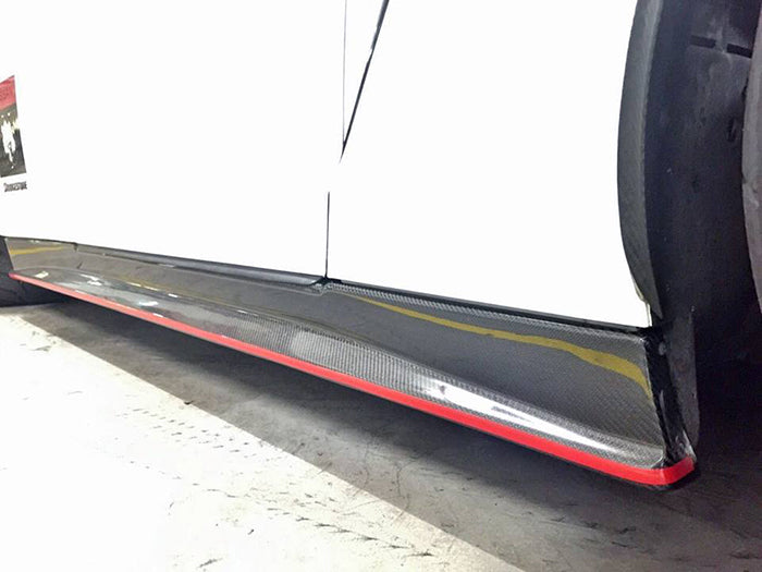 Nissan R35 GTR ZL StyleSide Skirt