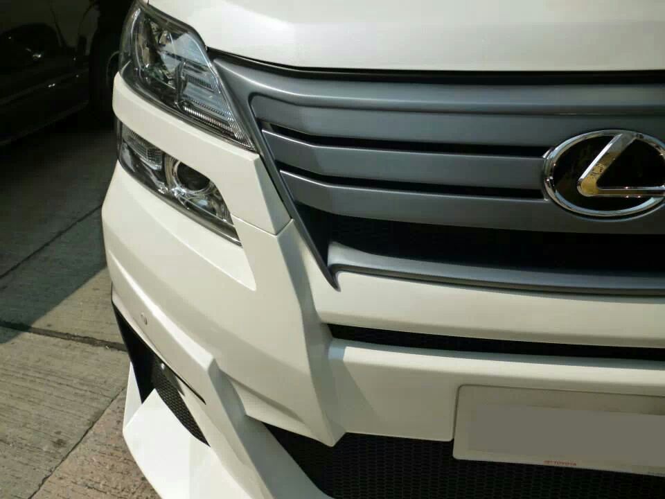 Toyota 08-15 Vellfire 20 series AH20 WD Style Middle Eyebrow (Conversion for Pre-facelift to Facelift)