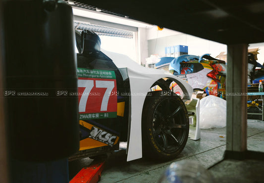 Honda Civic FK7 TCR Type Front wide fender