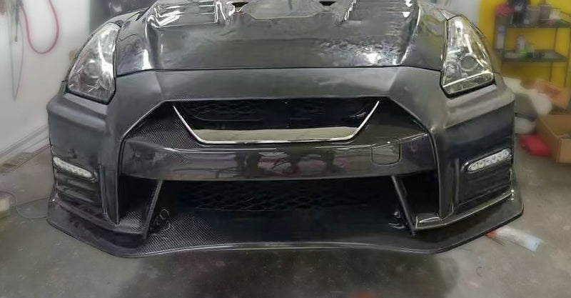 Nissan 17-20 R35 GTR N Spec Front bumper with front splitter (Autoclave prepreg carbon)