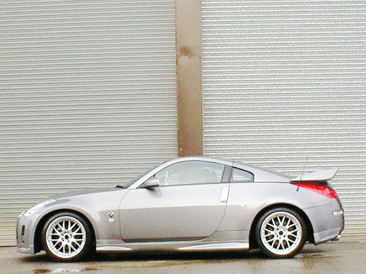 Nissan 350Z NIS Version 1 Side Skirts