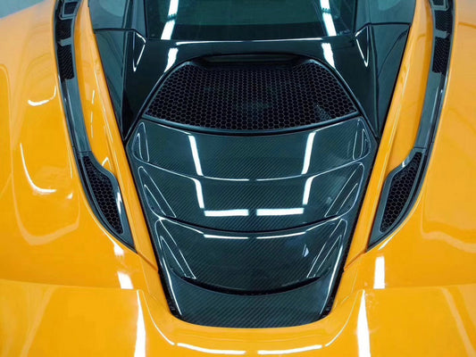 McLaren 2017 720S On Rear Trunk Vents