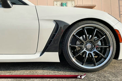 TOYOTA  GR86 ZN8 OE Type front fender add on (replacement)