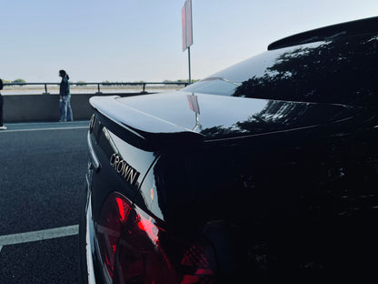 TOYOTA Crown 03-08 GRS18 INGS Style Trunk spoiler