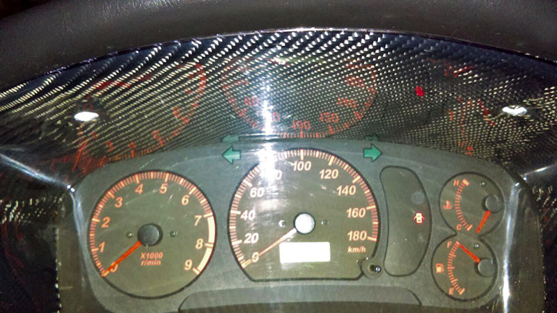 Mitsubishi Evolution 5-6 Dash Cluster Surround Replacement