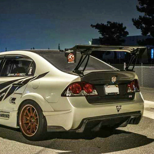 Honda Civic FD2 Feels Rear Diffuser with brake lights EPR International