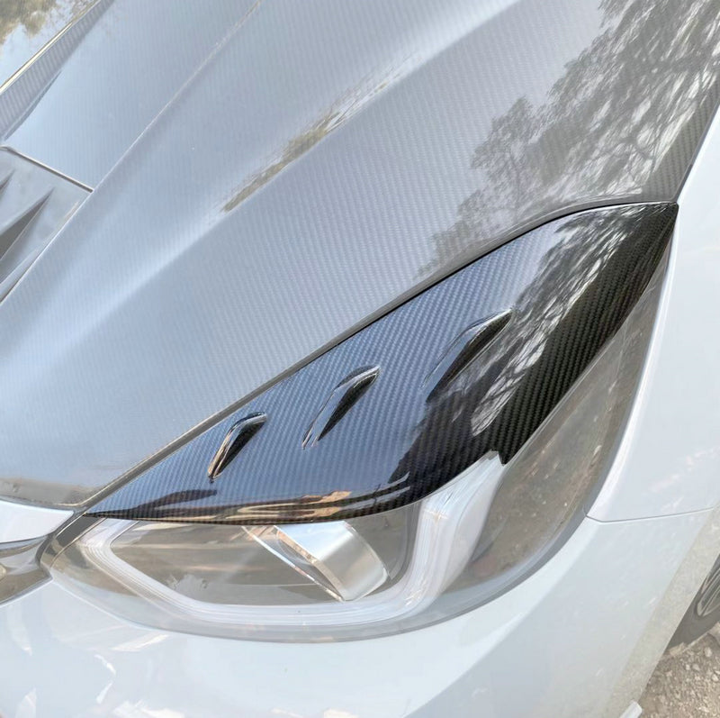 Honda 20 onwards Fit GR9 Eyebrow