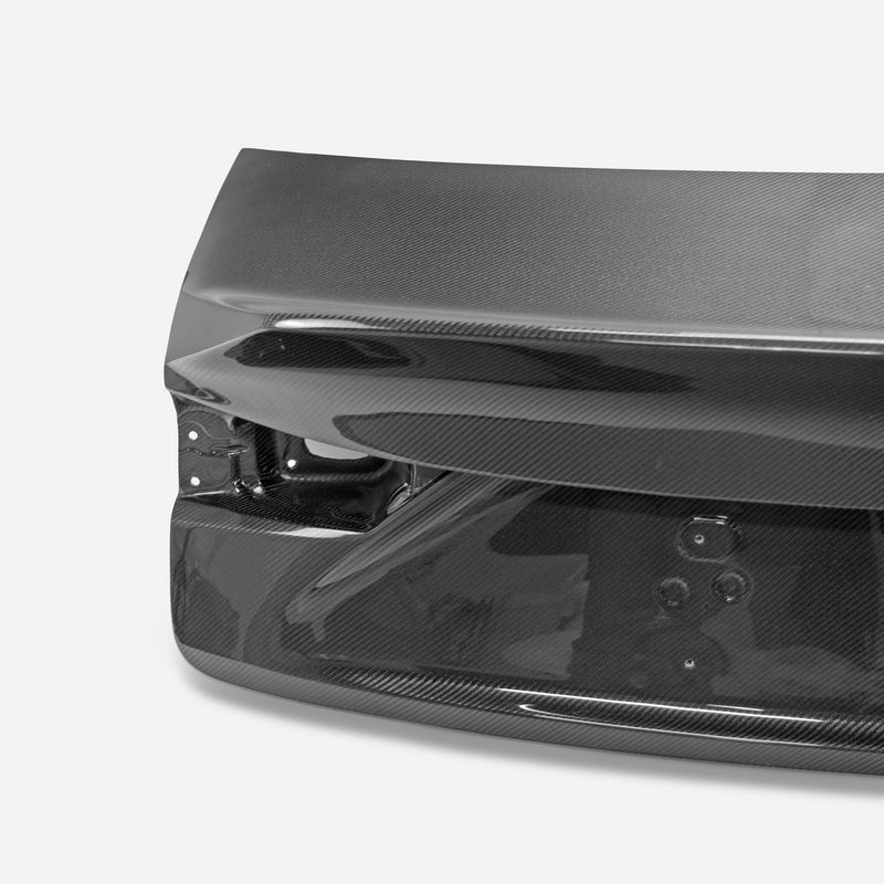 LEXUS 13-17 IS duckbill rear trunk (F-Sport IS350/ IS300h/IS250, GSE31/AVE30/GSE30)
