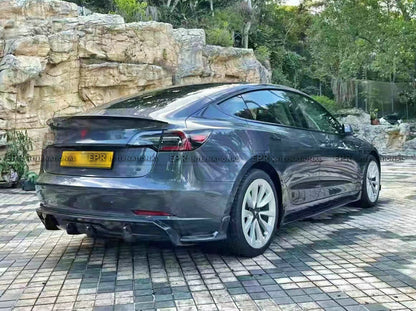 Tesla Model 3 RZ Type Rear Spat & diffuser 3pcs