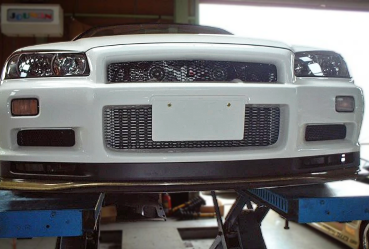 Nissan Skyline R34 GTR TS type front lip diffuser