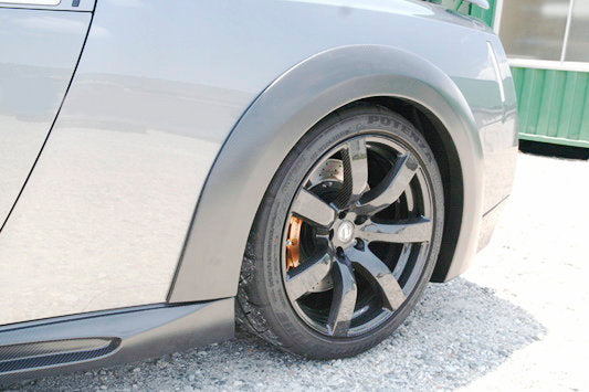 Nissan R35 WALD Style Rear Fender Extention