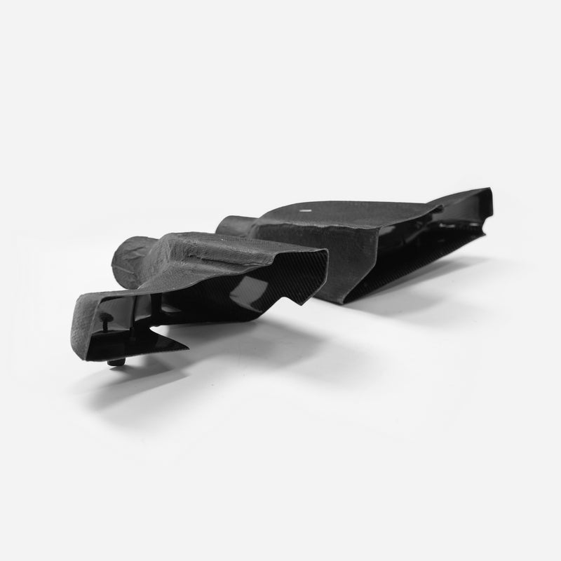Nissan R35 GTR Front bumper cooling duct