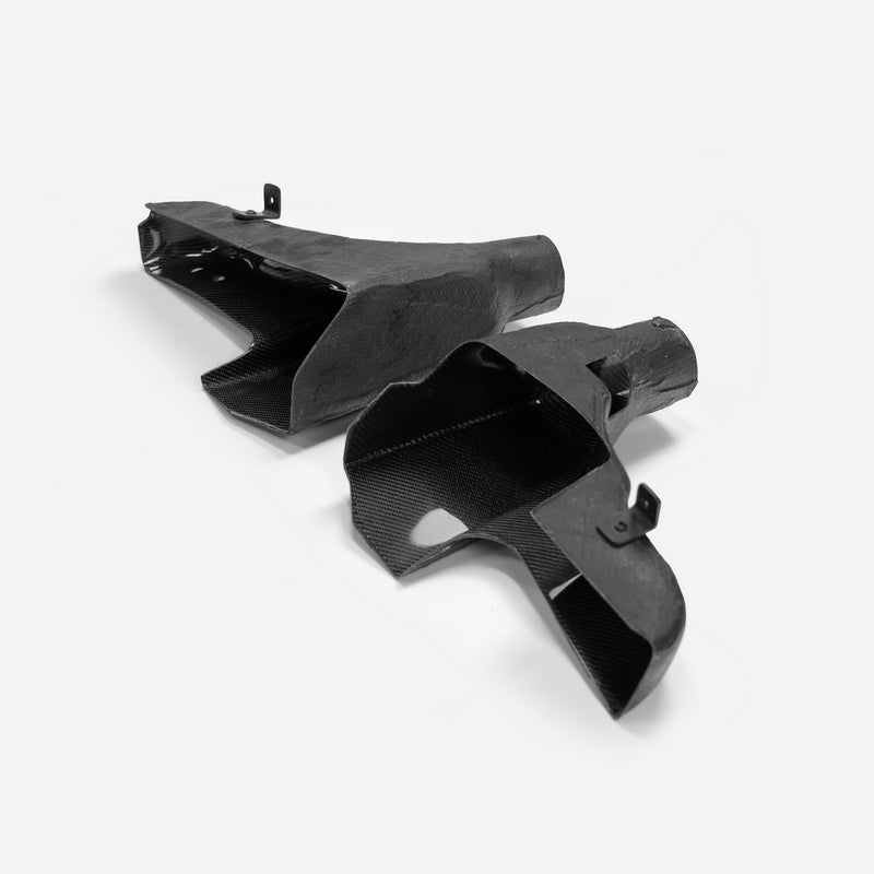 Nissan R35 GTR Front bumper cooling duct