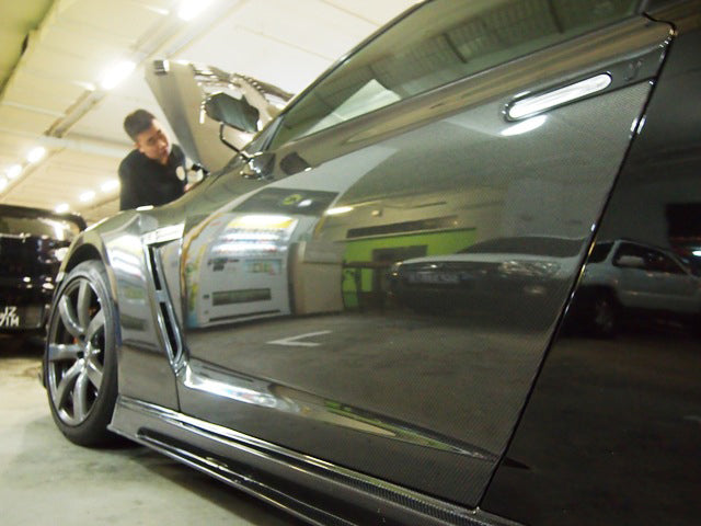 Nissan R35 GTR OEM Door (Pair)