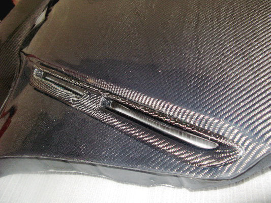 Nissan R35 GTR OEM Front Fender (with fender vents)