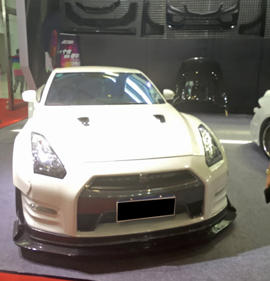 Nissan GTR R35 TP-Style Front Lip