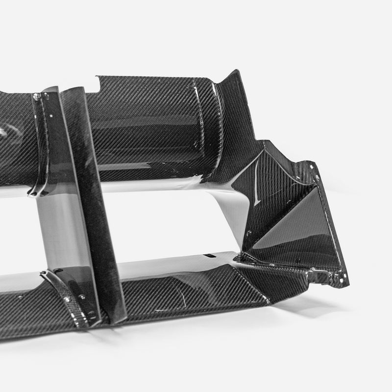 Nissan R35 GTR intercooler air duct