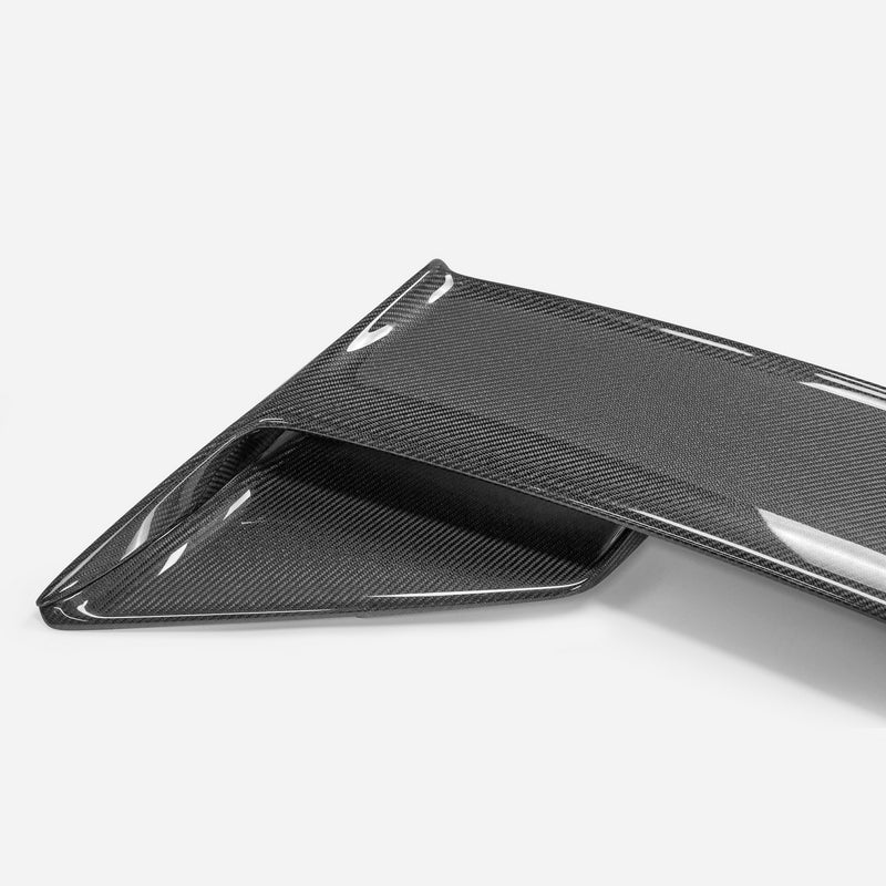 Nissan 2023 R35 GTR T-Spec OE Type Rear spoiler