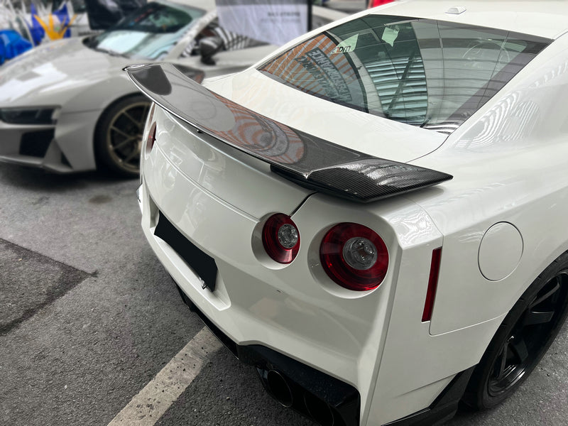 Nissan 2023 R35 GTR T-Spec OE Type Rear spoiler
