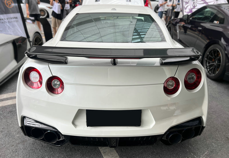 Nissan 2023 R35 GTR T-Spec OE Type Rear spoiler