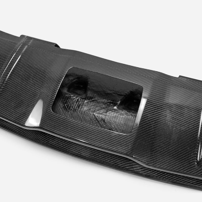 Lexus 14-18 RC F USC10 ART Type rear center diffuser