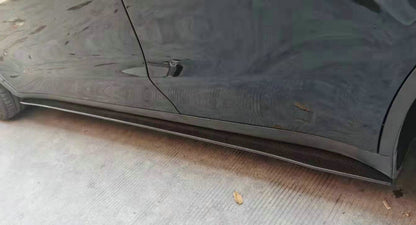 Tesla 20 onwards Model Y V Type side skirt