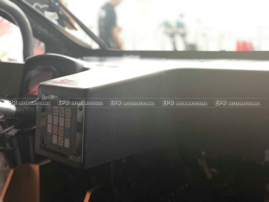 Universal Competition Racing Dash (124 x 75cm)