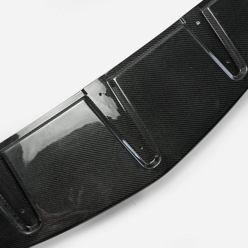 Lamborghini Urus TPC Style Front Lower Lip Splitter