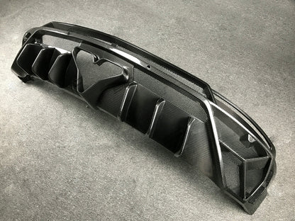 Lamborghini Urus MS Style Rear Bumper 4Pcs