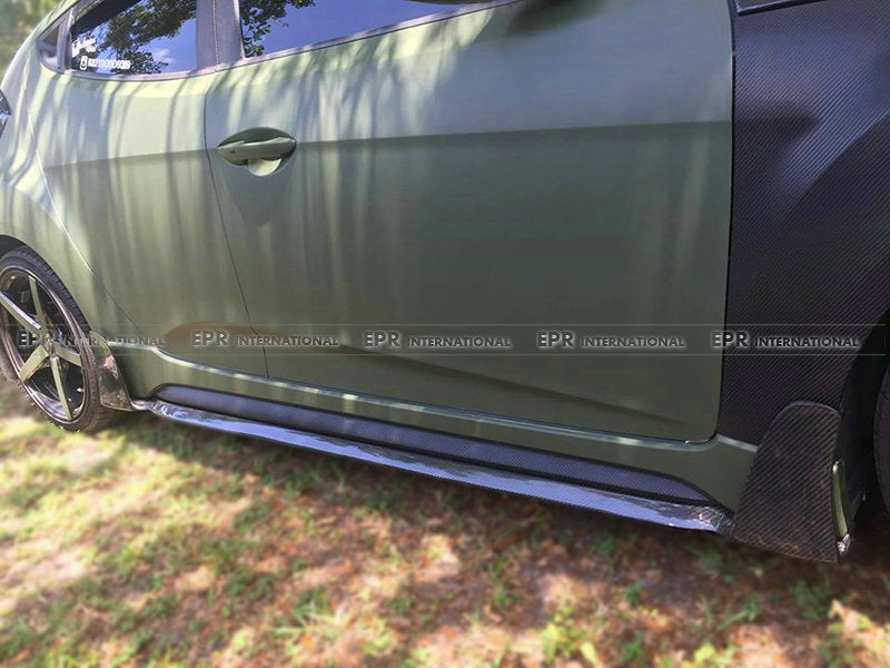 Hyundai Veloster 2011-2017 Lordpower Wide Body Side Skirt (Fitted with OEM side skirt)