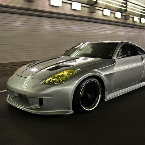 Nissan Z33 350Z DO style wide body front fender
