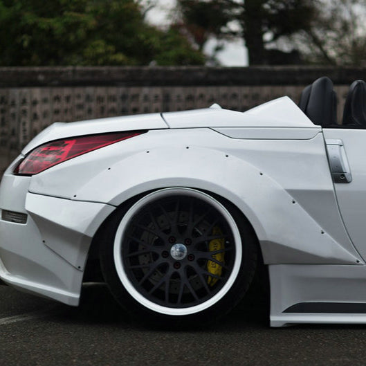 Nissan 350z SD Style Rear Fender