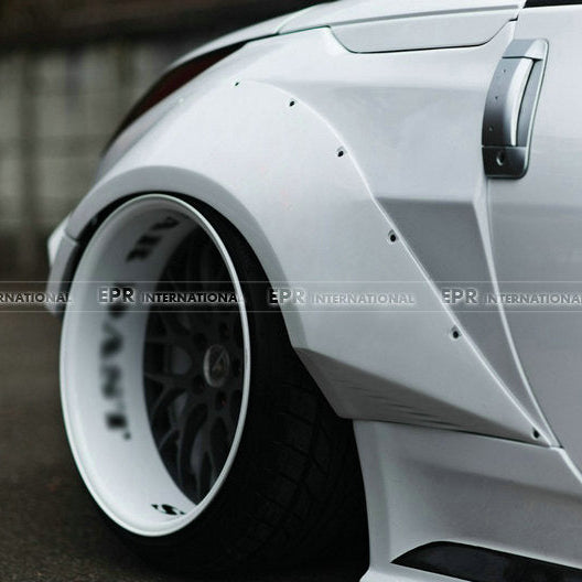 Nissan 350z SD Style Rear Fender