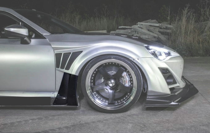 TOYOTA FT86 VRS Style Wide Body Front fender air vents