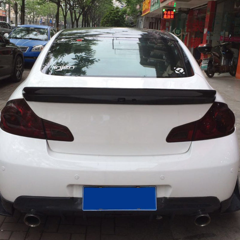 Infiniti G37  rear spoiler