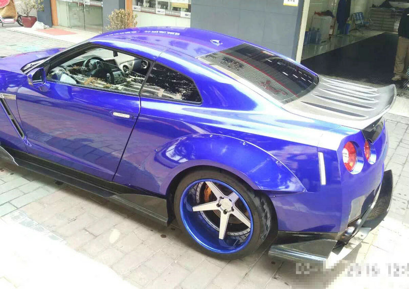 Nissan GTR R35 TP-Style Rear Fender Set