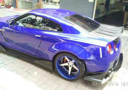 Nissan GTR R35 TP-Style Rear Fender Set
