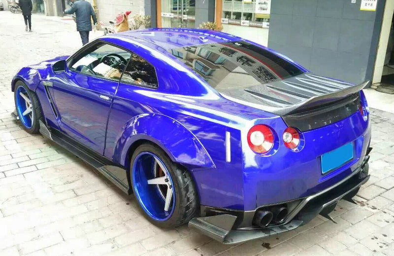 Nissan GTR R35 TP-Style Rear Fender Set