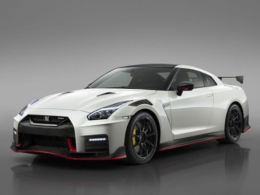 Nissan R35 GTR 08-17 NIS Style front vented fender pair