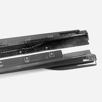 Ferrari F8 OEM style side skirt