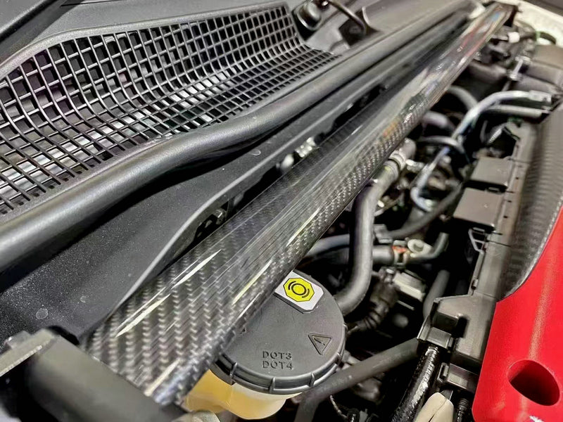 Honda Civic Type-R FL5 GT Dry carbon front strut brace