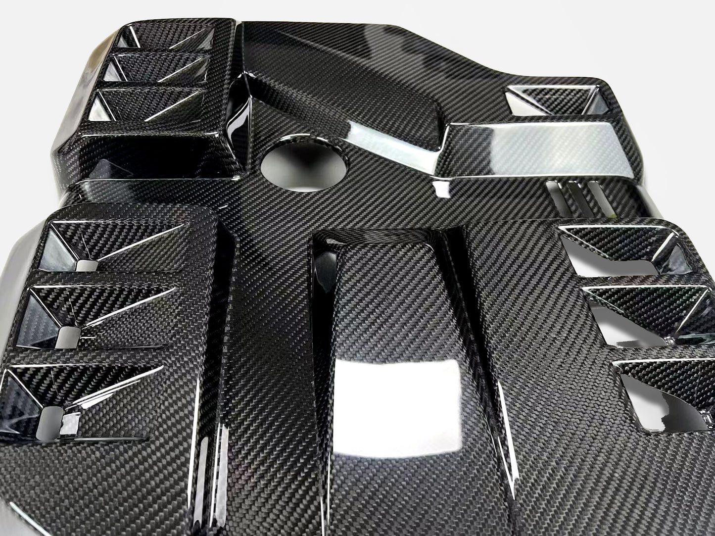 BMW M2 G87 M3 G80 G81 M4 G82 G83 EV Type Pre-preg carbon engine cover replacement