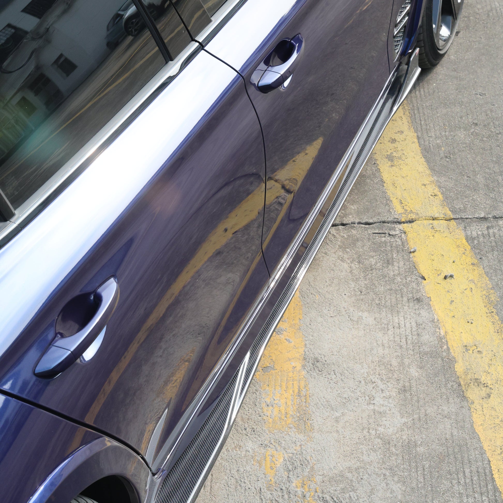 Genesis 2022 G70 facelift Hyperblade side skirt 