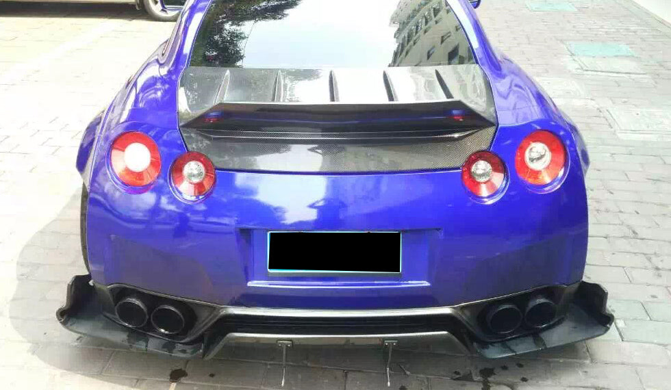 Nissan GTR R35 TP-Style Rear Lip Diffuser