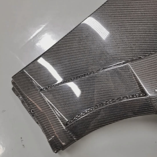 Infiniti Skyline CPV35 G35 EPA Design V2 front fender (WIth upper vent)